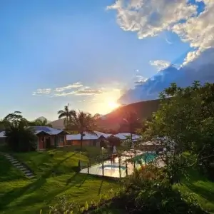 Sana - com Festa Verão e Flores